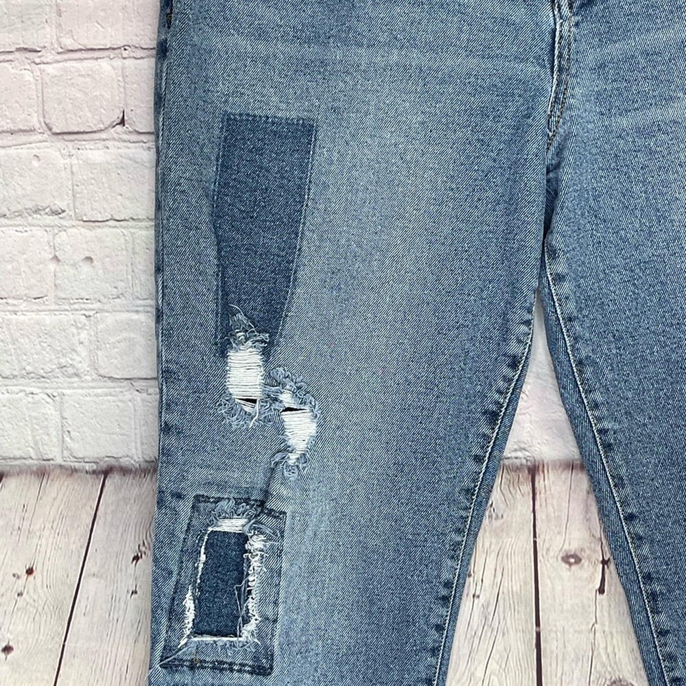 Gap Denim Patchwork, Distressed, True Skinny Jean… - image 3